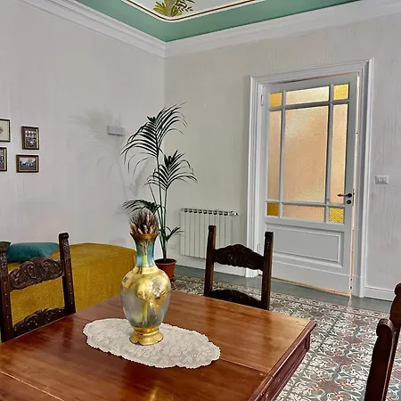 Exclusive Apartment *