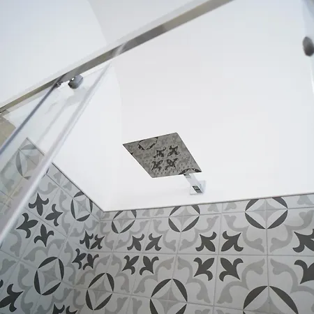 Exclusive Apartment *
